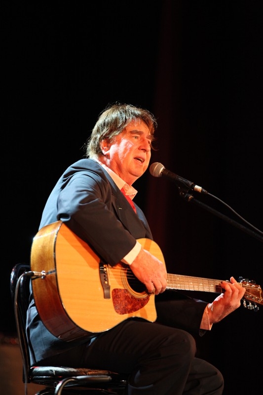 Bernard Sauvat Au Casino Du Liban